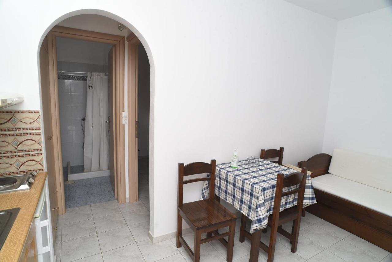 Joanna Apartments มีกรีวิกลา ภายนอก รูปภาพ