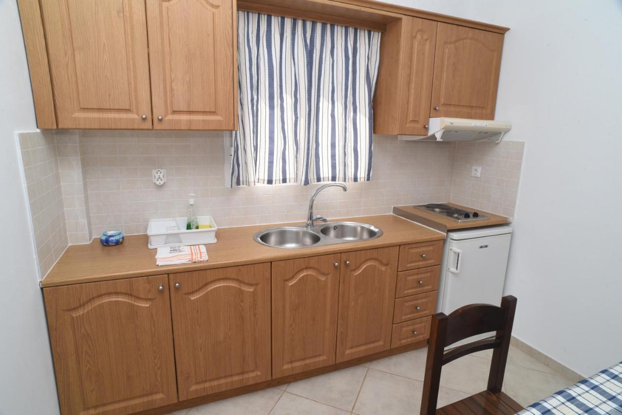 Joanna Apartments มีกรีวิกลา ภายนอก รูปภาพ