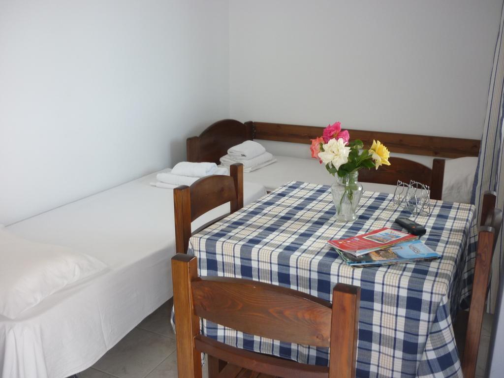 Joanna Apartments มีกรีวิกลา ภายนอก รูปภาพ